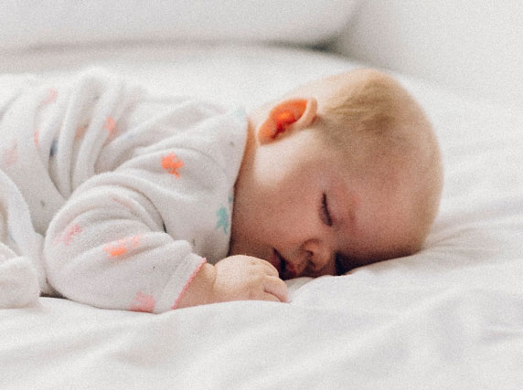 Long haul flights affect babies sleep patterns.