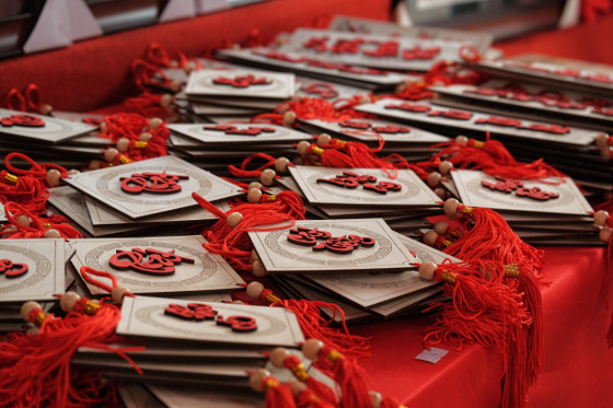 chinese lunar new year lucky envelopes